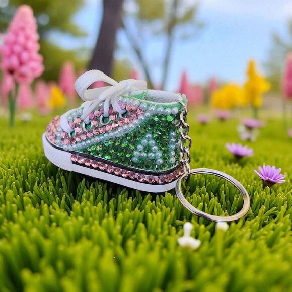AKA Alpha Kappa Alpha Keychain Shoe Custom made - Picture 1 of 4